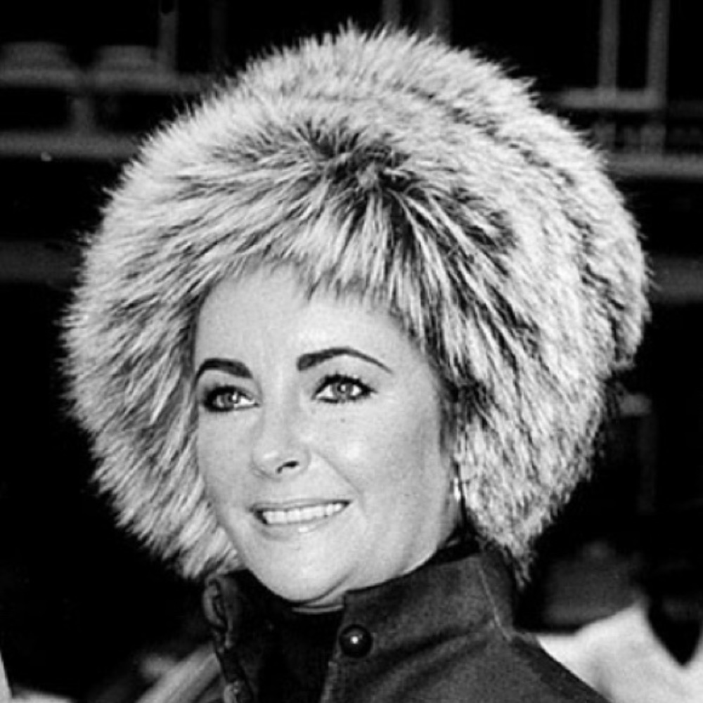 Fox fur hat from Russia - Picture 9 of 9